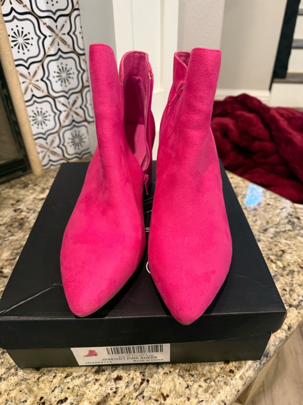 Mysoft Womens Hot Pink Suede Ankle Boots Pointed Toe Block Heel JD06 Size 9.5
